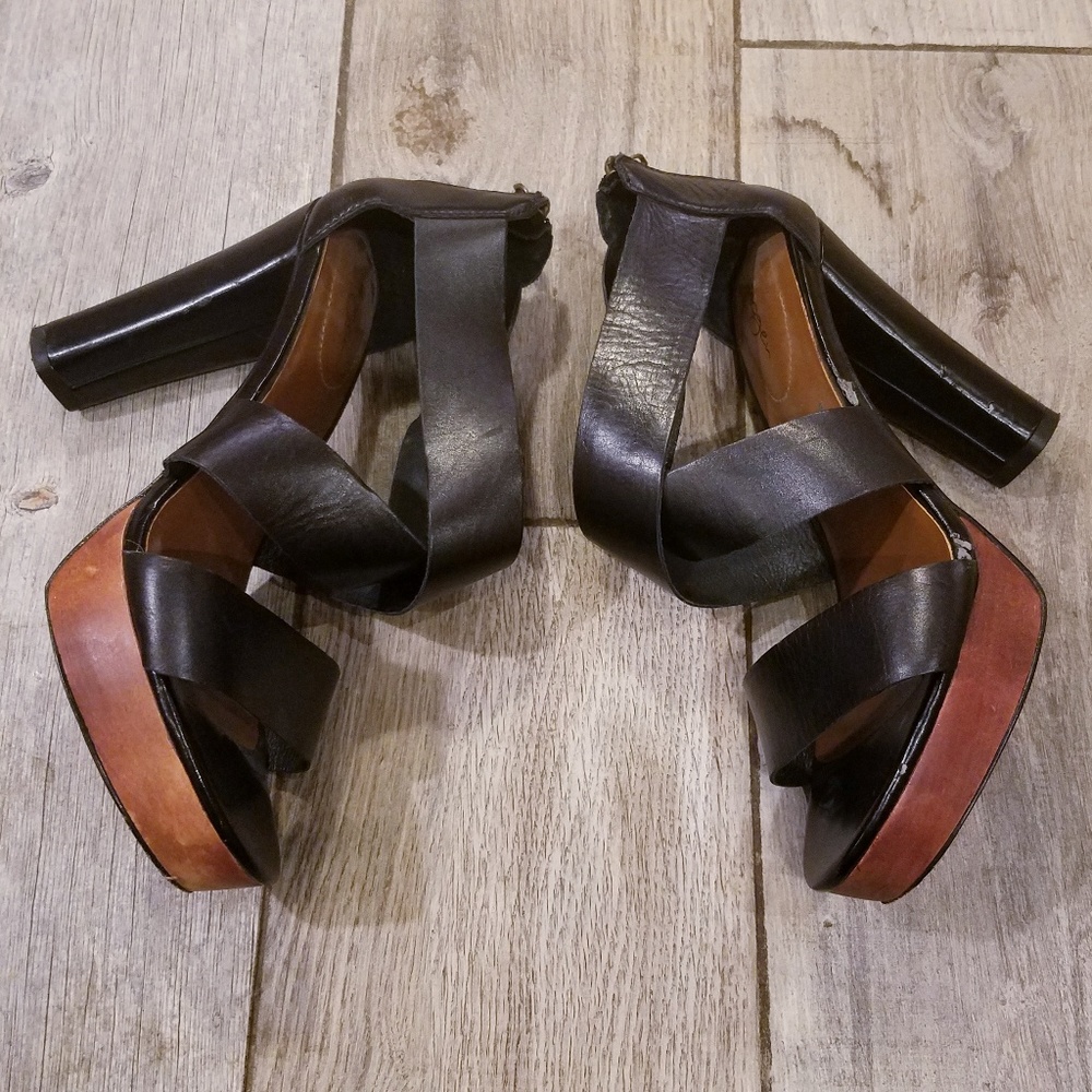 Halogen Black leather strappy platform heels 6.5 - Picture 3 of 7